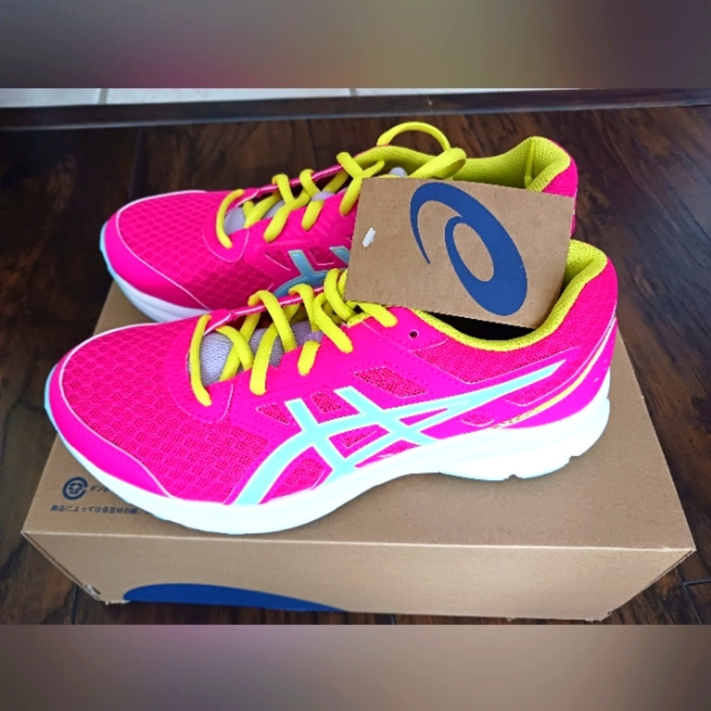Girl's ASICS shoes